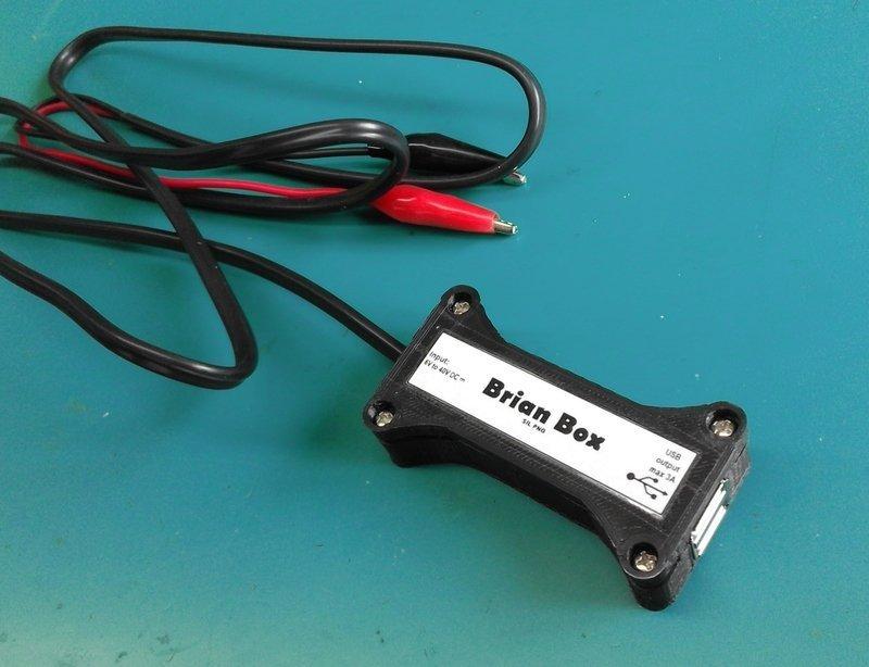 Étui pour module USB LM2596 (AKA Brian Box)